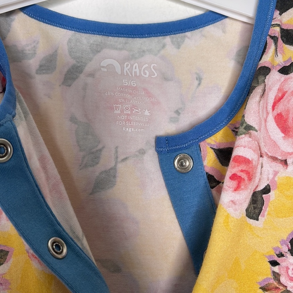 Rags to Raches Floral Sleeveless Romper​ - Picture 2 of 4